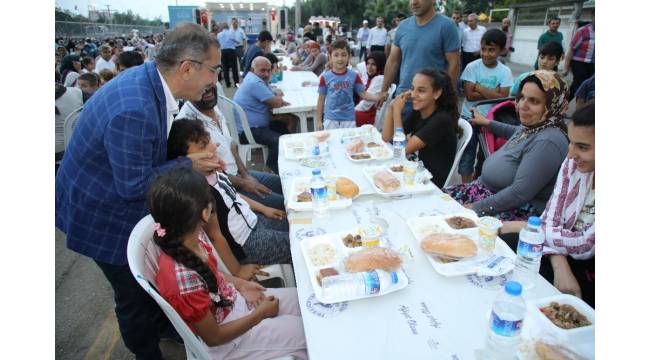 Çelikcan: "Yatırımlarla Yüreğir'de işsizlik azalıyor"