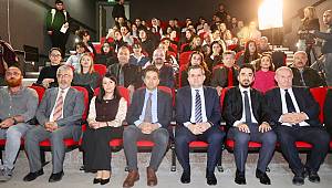 Yapay zekâ neyin haber olduğunu sezebilir mi?