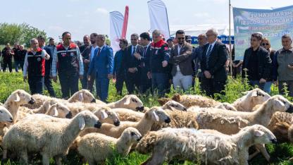 Merayı törenle açtılar!